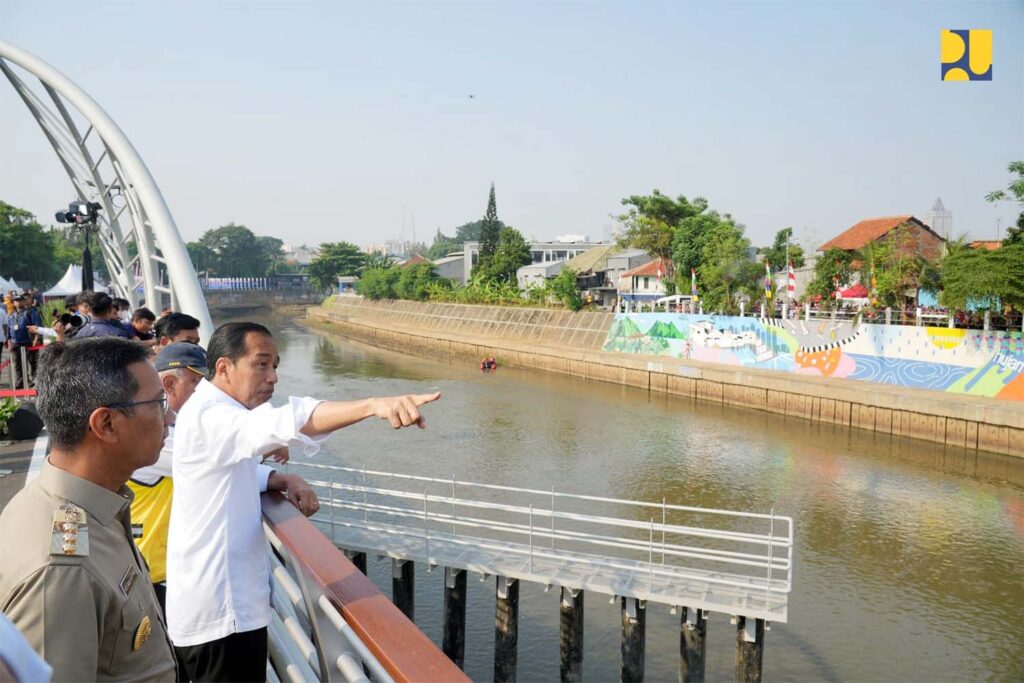 Presiden Jokowi meesmikan Sodetan Ciliwung. | Dok. Kementerian PUPR