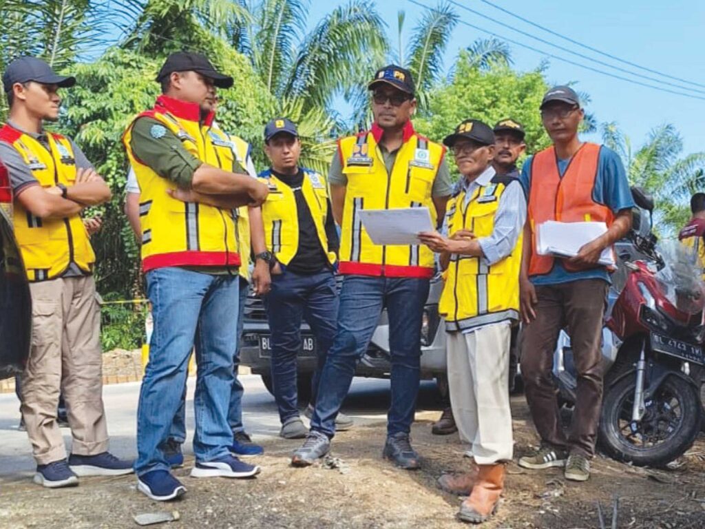 Kunjungan lapangan Kasatker PJN II Aceh. | Dok. Satker PJN II Aceh. 
