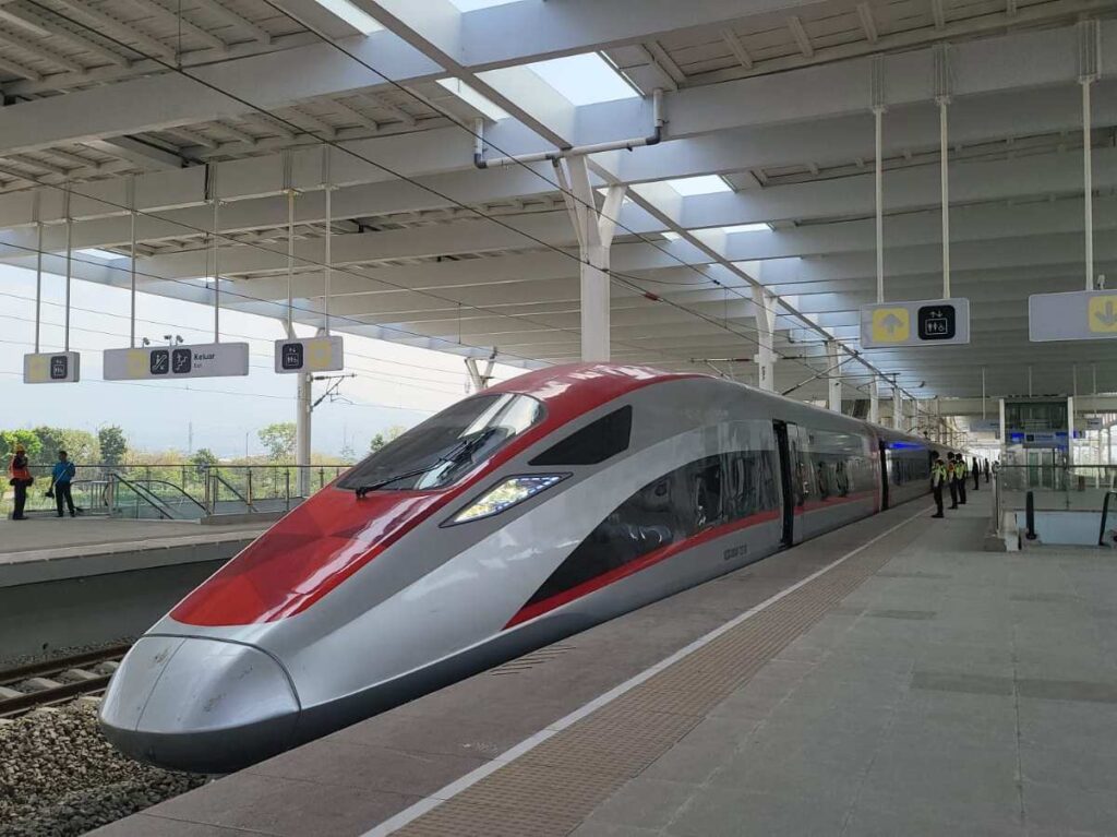 Kereta Cepat Jakarta Bandung. | Dok. KCIC