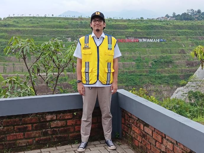 Kepala Unit Pengelola Bendungan Ciawi Sukamahi Gintung Balai Besar Wilayah Sungai Ciliwung Cisadane Vicky Aswady Suryana. | Majalah Lintas/Edwan Ruriansyah