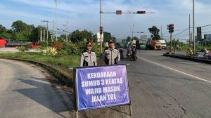 Larangan Truk Sumbu 3 Melintas Pemalang-Batang Dikecam Pengusaha: Berpotensi Rugikan Ekonomi Rp324 Miliar