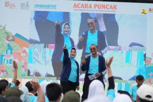 Menteri PU Tegaskan Pesan Prabowo: Gunungan Sampah Bantar Gebang Harus Tuntas