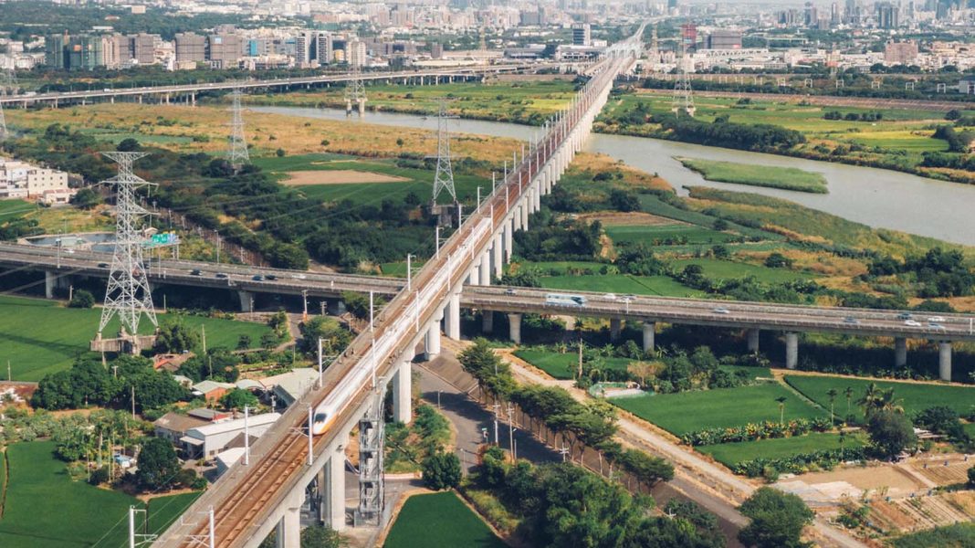 07102023-Changhua–Kaohsiung-Viaduct-www.skyscrapercity.com-1