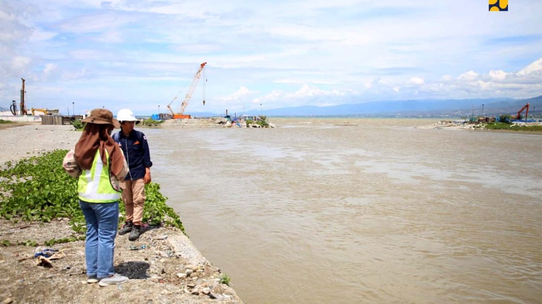 14122023 Pengendali banjir di sungai Palu 1