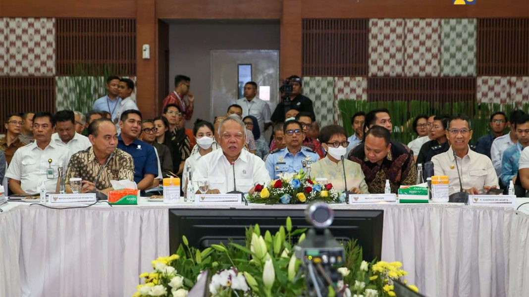 Suasana rapat koordinasi persiapan pelaksanaan KTT Ke-43 ASEAN, di Kementerian PUPR, Selasa (15/8/2023). | Dok. KemenPUPR