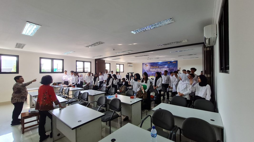 Mahasiswa Baru STT PU dalam Kuliah Umum | Foto : M. Alif Syahdila R