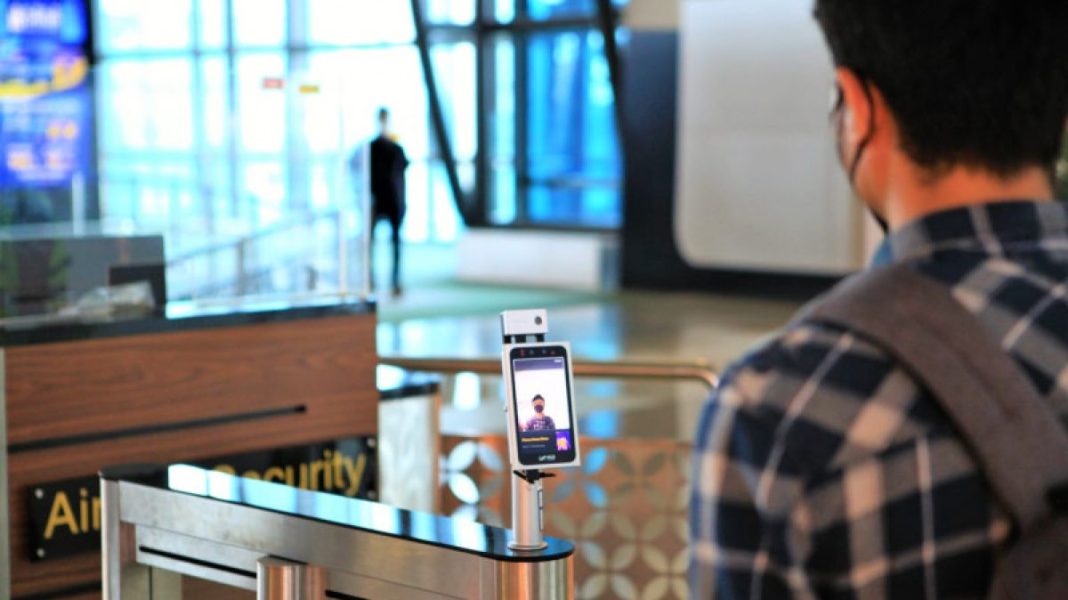Layanan TravelinPass yang didukung teknologi pengenalan wajah (biometric face recognition) akan diterapkan di 20 bandara yang dikelola oleh PT Angkasa Pura II. | Dok. AP II