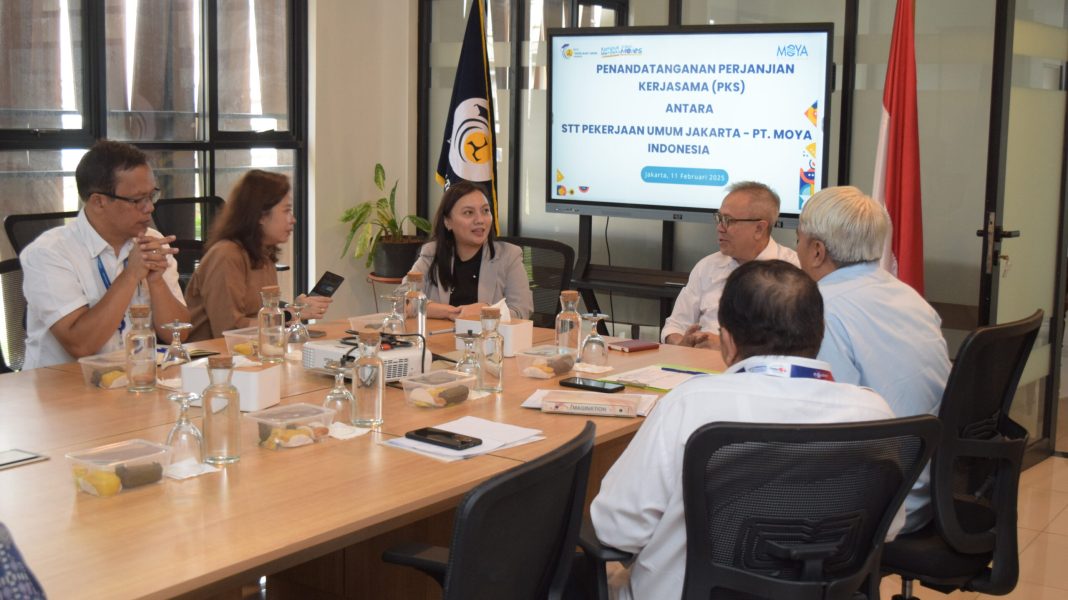 Diskusi program kerja sama PT Moya dan STT PU. Dok : Lintas/M. Alif Syahdila R
