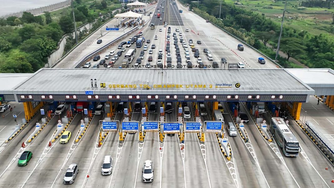 Gerbang Tol Cikampek Utama. |Dok/Jasa Marga