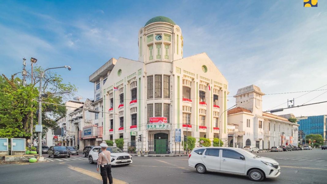 Gedung BKS PPS yang merupakan gedung peninggalan zaman Belanda tampak megah pascarevitalisasi oleh Direktorat Cipta Karya Kementerian PUPR. | Dok. Kementerian PUPR