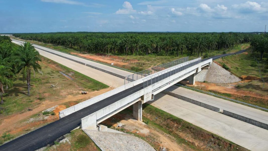 Ruas Jalan Tol Kuala Tanjung_Tebing Tinggi_Parapat 6